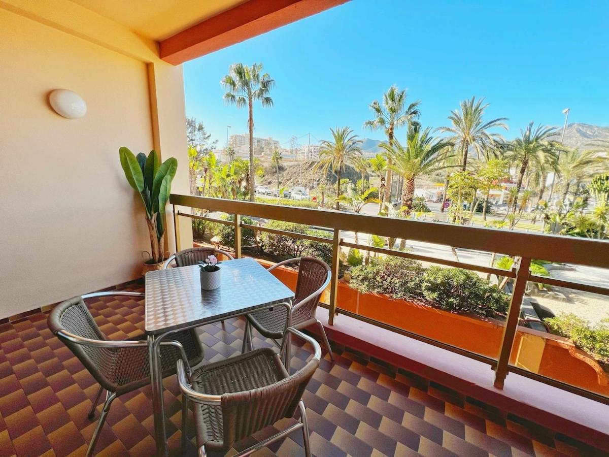 797 Holiday Rentals- Apartamento en Sunset Beach con vistas al jardin Benalmádena Buitenkant foto